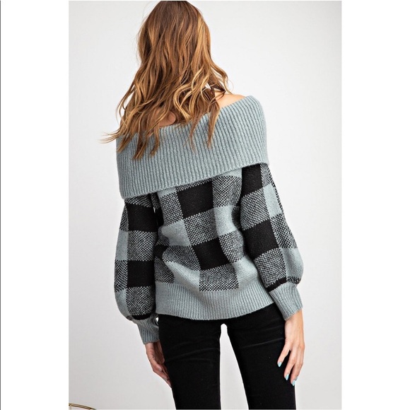 Off Shoulder Argyle Print Sweater - Picture 2 of 7